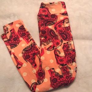 Unicorn alert!🦄 Pink Elephant Lularoe Leggings!